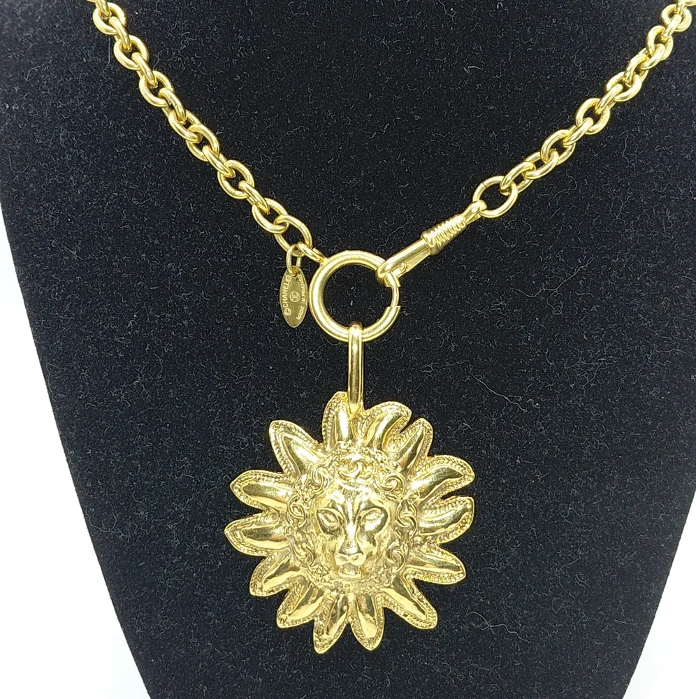 Chanel Vintage Gold Plated Leo Lion Sun CC Medallion Pendant Necklace